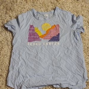 Old Navy Tshirt